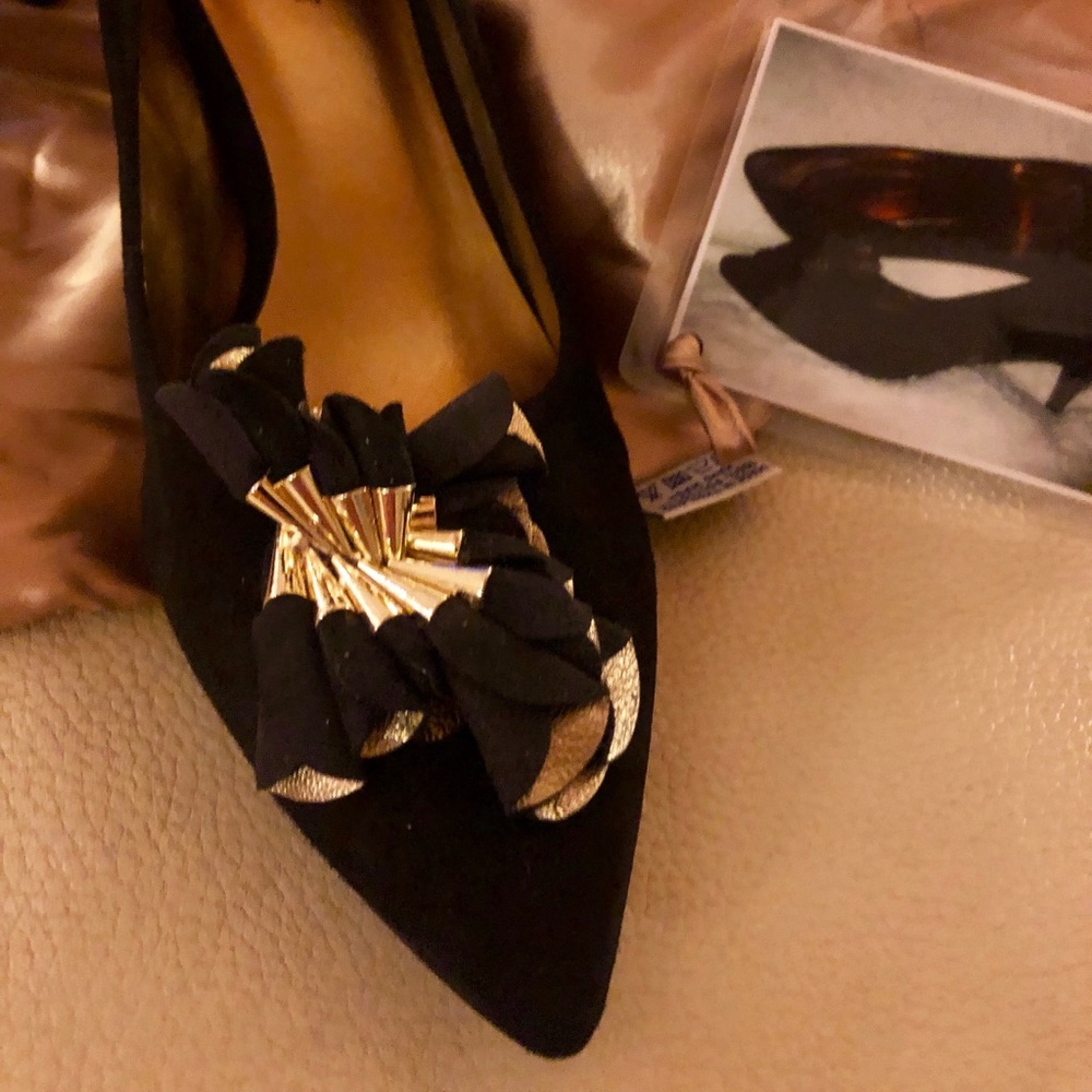 Stunning pumps! - Picture 2 of 3